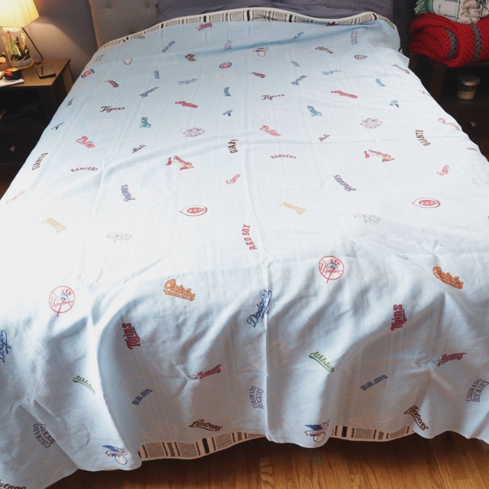 Vintage 90's MLB Flat Sheet Baseball Logo Print AL NL 94" x 67"